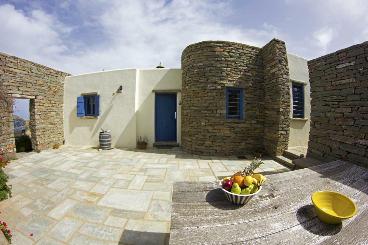 Bioclimatic Stone Built Villa Kastriani ภายนอก รูปภาพ